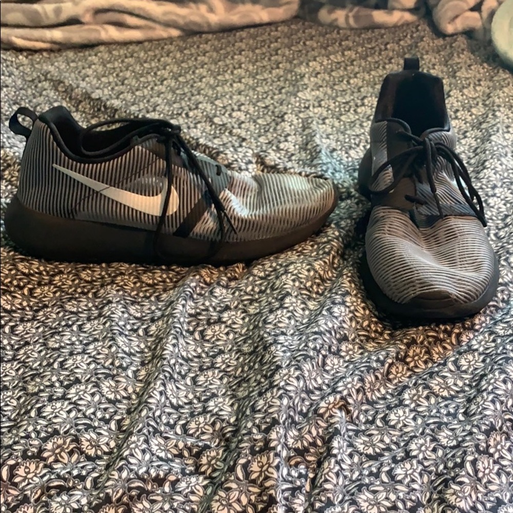 Nike Roshi’s